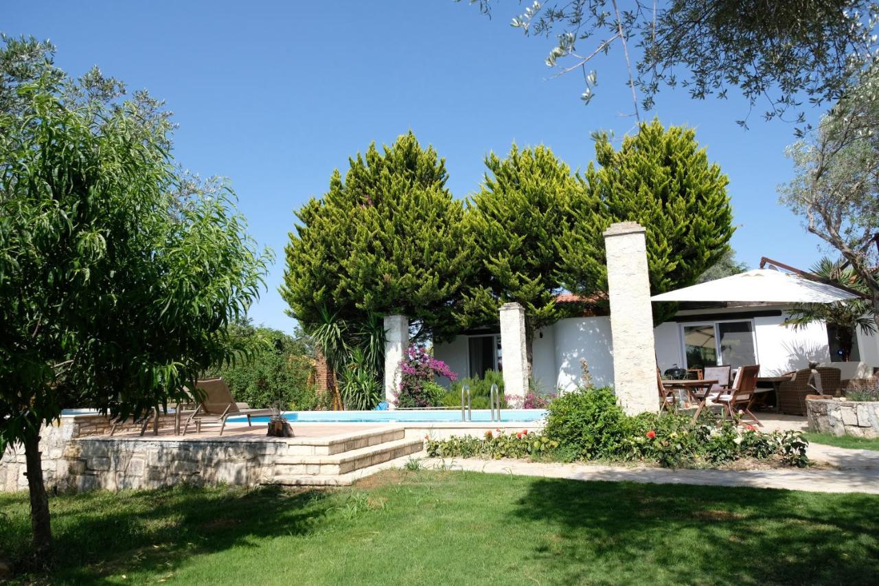 Bir Dem Urla Hotel Екстериор снимка