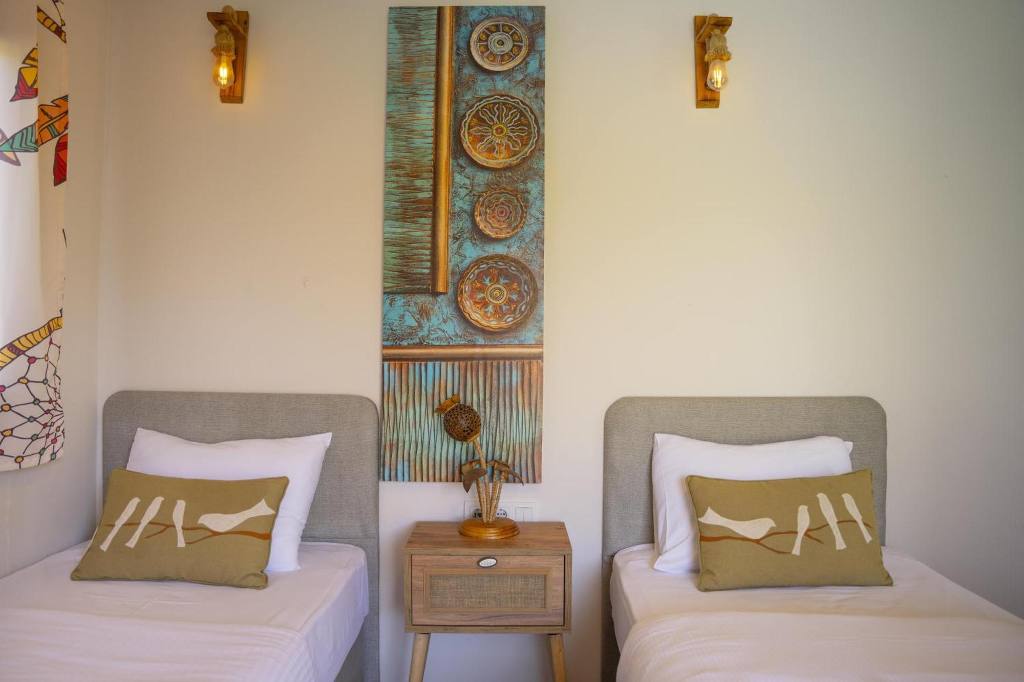 Bir Dem Urla Hotel Екстериор снимка