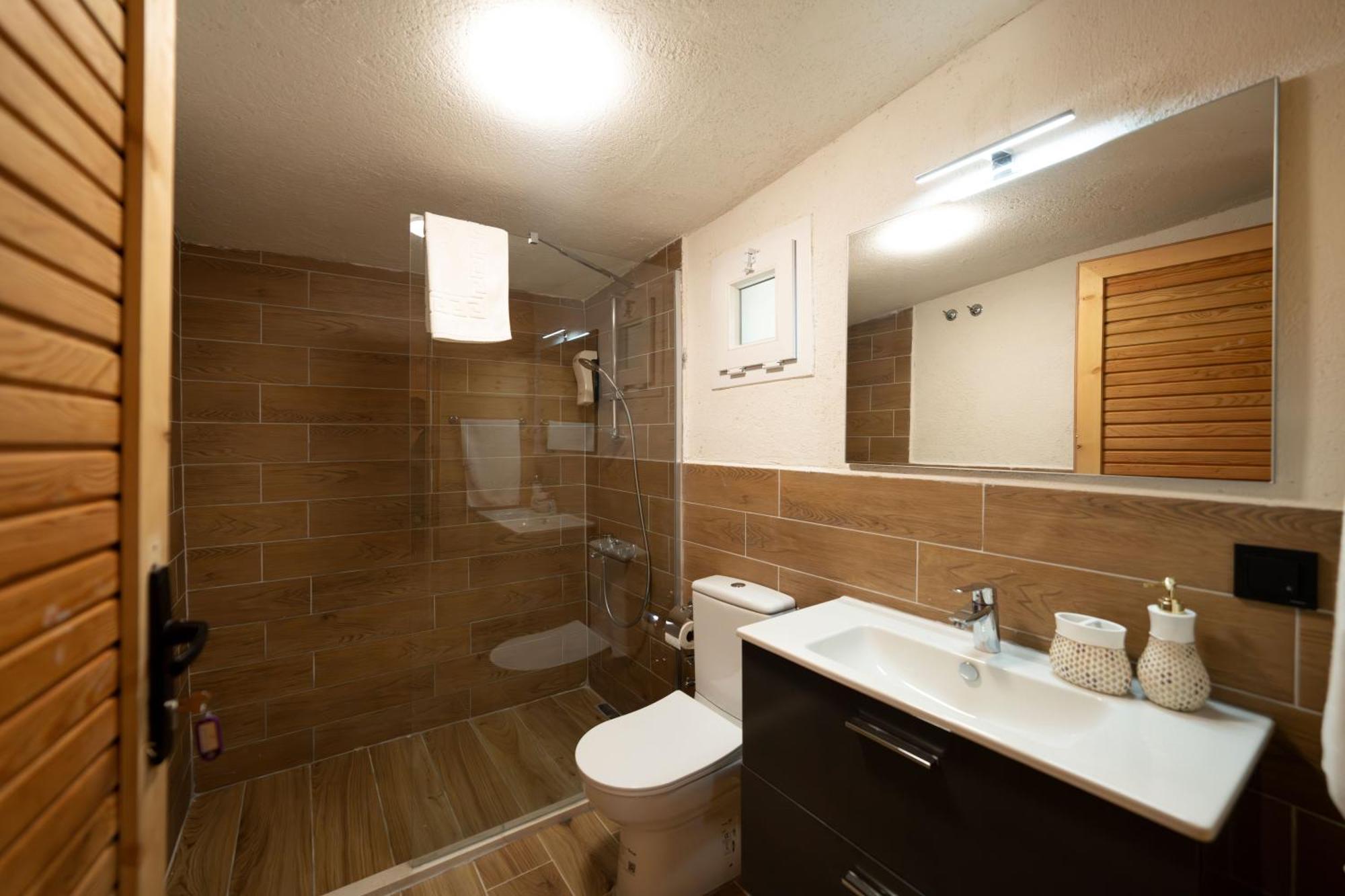 Bir Dem Urla Hotel Екстериор снимка